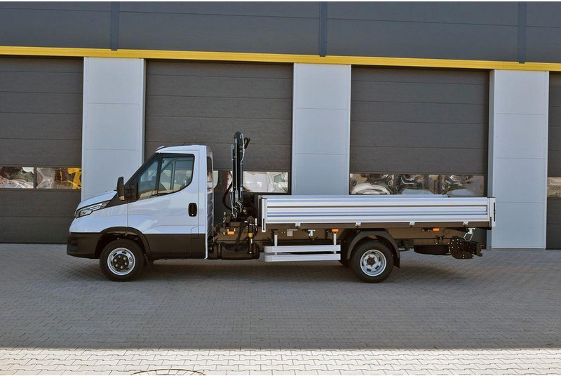 Iveco Daily 50C21H 3 way tipper + crane Hiab T-CLX 029 - Tippbil, Kranbil: bilde 1 Iveco Daily 50C21H 3 way tipper + crane Hiab T-CLX 029 - Tippbil, Kranbil: bilde 1