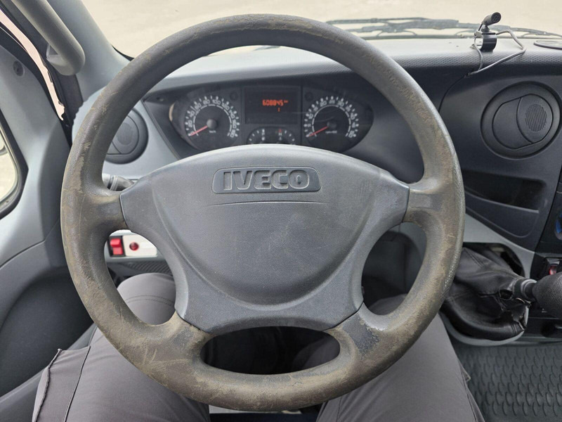 Varebil med plan Iveco Daily 55 S 18 4x4 + Veldhuizen Palfinger PK3300 Clixtar: bilde 17