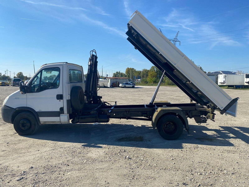 Iveco Daily 65 C 18 - 3 sided Tipper + HIAB 033T Crane - Varebil med tipp: bilde 3 Iveco Daily 65 C 18 - 3 sided Tipper + HIAB 033T Crane - Varebil med tipp: bilde 3