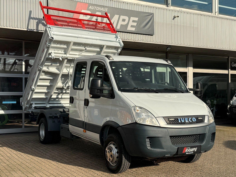 Iveco Daily 70C17 Doka Three sided M Tipper + Crane - Tippbil, Kranbil: bilde 4 Iveco Daily 70C17 Doka Three sided M Tipper + Crane - Tippbil, Kranbil: bilde 4