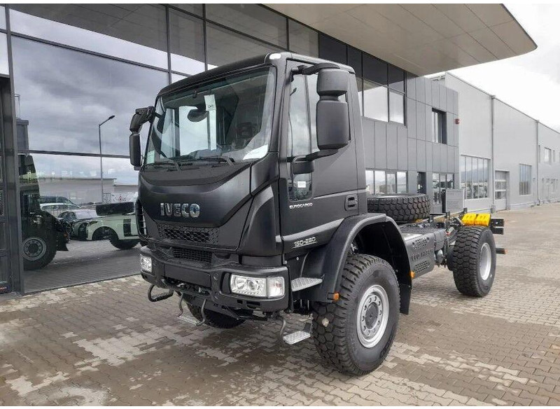 Iveco EuroCargo ML150E28WS - Chassis lastebil: bilde 1 Iveco EuroCargo ML150E28WS - Chassis lastebil: bilde 1