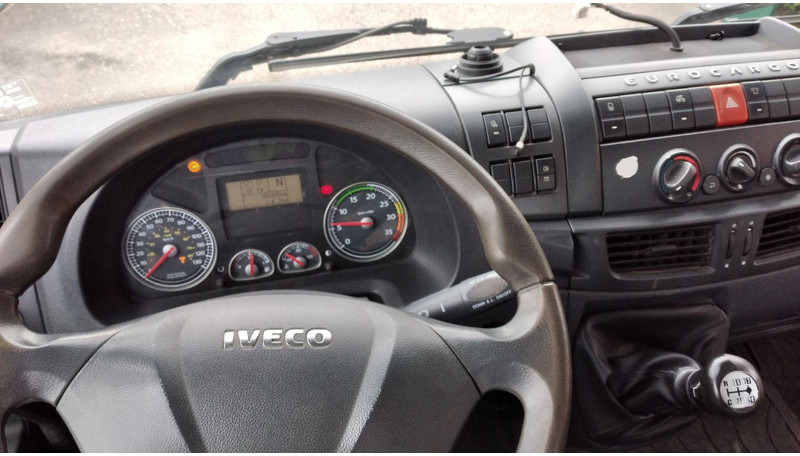 Iveco Eurocargo 120E25 - Planbil, Kranbil: bilde 4 Iveco Eurocargo 120E25 - Planbil, Kranbil: bilde 4