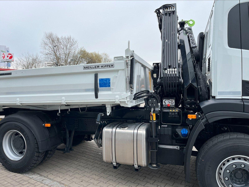 Iveco X-WAY AD200X36/P HR OFF 3 way tipper - Tippbil, Kranbil: bilde 5 Iveco X-WAY AD200X36/P HR OFF 3 way tipper - Tippbil, Kranbil: bilde 5