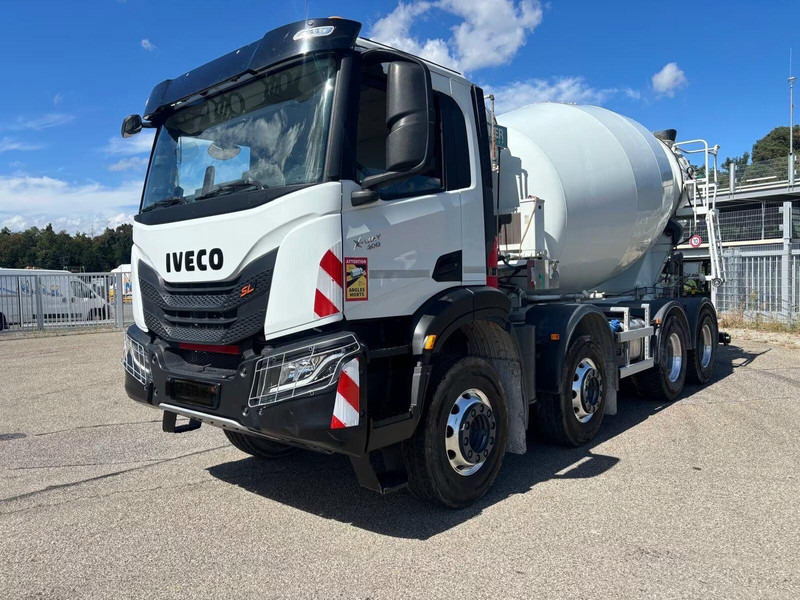Iveco X-Way 400 - Mixer truck - Betongbil: bilde 1 Iveco X-Way 400 - Mixer truck - Betongbil: bilde 1