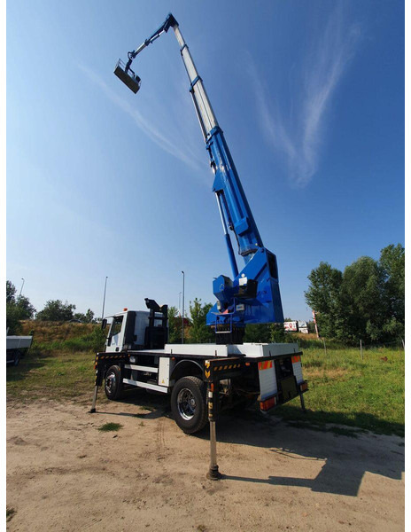 Iveco Eurocargo ML 180 E 24 - Bizocchi KJF 320 lifting basket 32 m - Lastebil, Kranbil: bilde 3 Iveco Eurocargo ML 180 E 24 - Bizocchi KJF 320 lifting basket 32 m - Lastebil, Kranbil: bilde 3