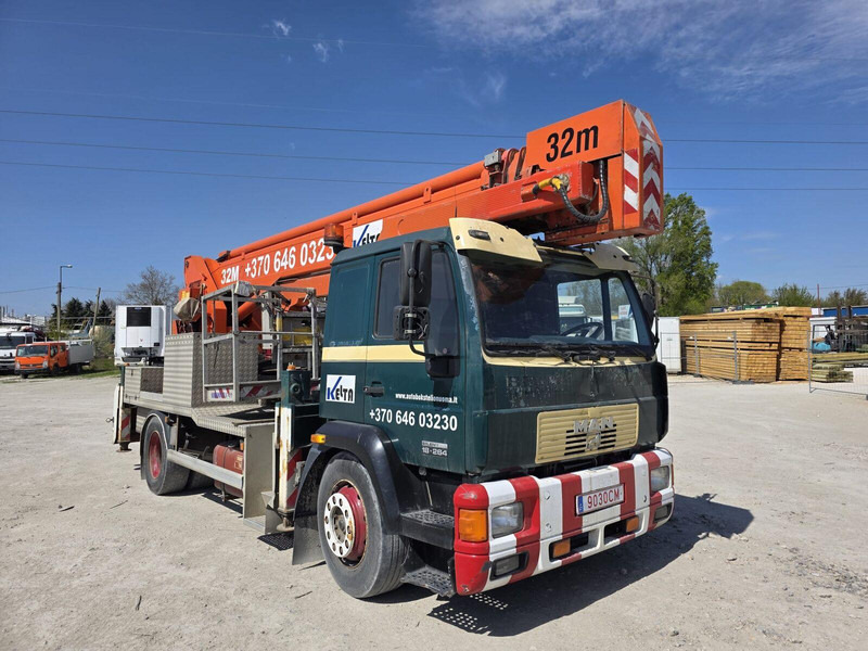 MAN 18.264 Multitel ALU 32m - Lastebil, Kranbil: bilde 2 MAN 18.264 Multitel ALU 32m - Lastebil, Kranbil: bilde 2