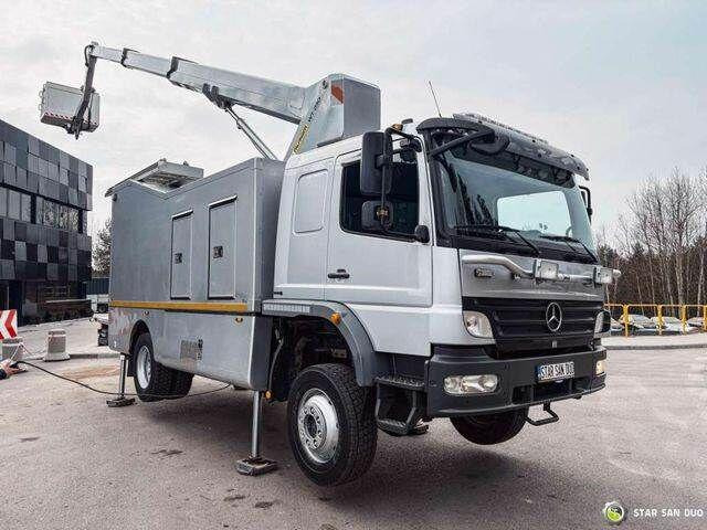 Mercedes-Benz 1529 4x4 Atego Lift Palfinger Wumag WT 230 - Lastebil, Kranbil: bilde 4 Mercedes-Benz 1529 4x4 Atego Lift Palfinger Wumag WT 230 - Lastebil, Kranbil: bilde 4