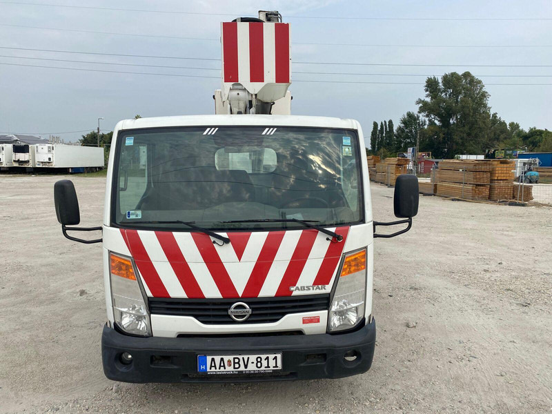 Nissan Cabstar 35.14 - ISOLI Lifting Basket - 14m - Lastebil, Kranbil: bilde 3 Nissan Cabstar 35.14 - ISOLI Lifting Basket - 14m - Lastebil, Kranbil: bilde 3