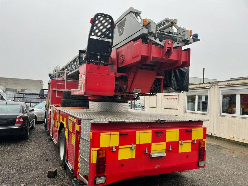 Scania P94-300 Emelőkosaras 33m - Lastebil, Kranbil: bilde 4 Scania P94-300 Emelőkosaras 33m - Lastebil, Kranbil: bilde 4