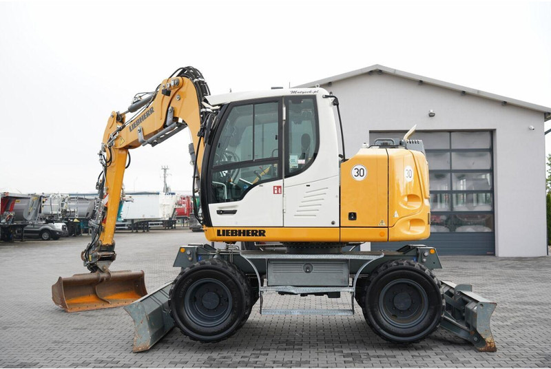 Liebherr 910 COMPACT LITRONIC  / KOPARKA KOŁOWA / KLIMATYZACJA / KAMERA - Hjulgraver: bilde 2 Liebherr 910 COMPACT LITRONIC  / KOPARKA KOŁOWA / KLIMATYZACJA / KAMERA - Hjulgraver: bilde 2