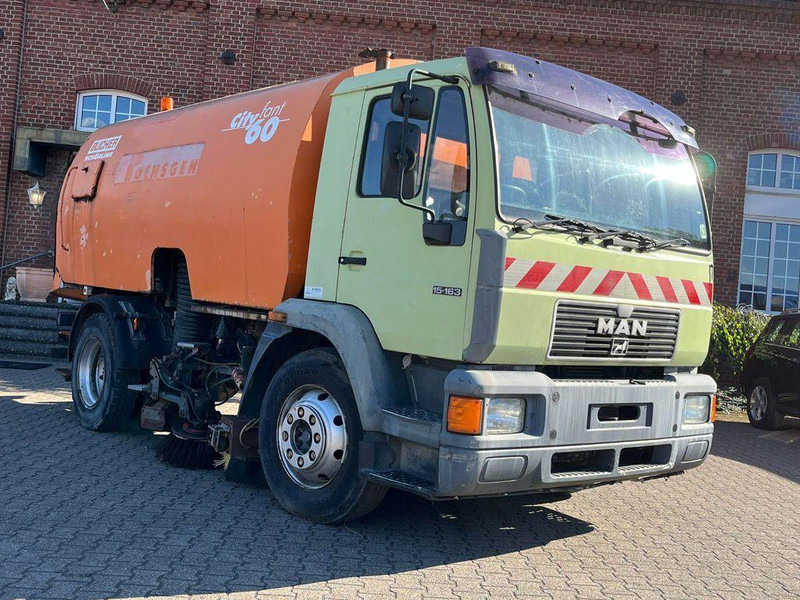 MAN 15.163 Utcaseprő - Feiebil: bilde 2 MAN 15.163 Utcaseprő - Feiebil: bilde 2