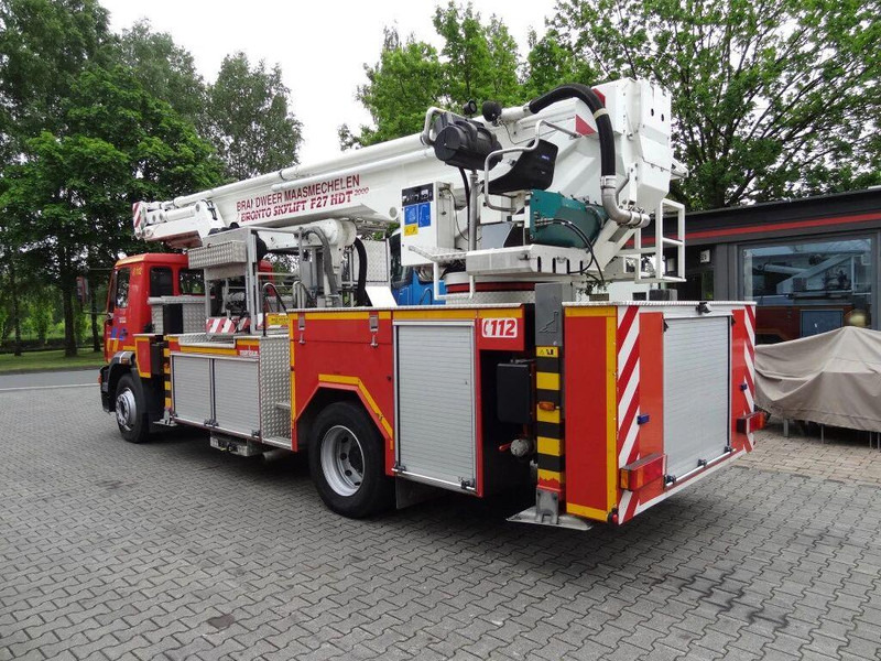 MAN 18.284 L2000 - Fire truck+ladder lift - Brannbil: bilde 4 MAN 18.284 L2000 - Fire truck+ladder lift - Brannbil: bilde 4
