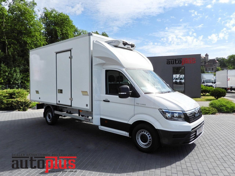 MAN TGE 3.140 CHŁODNIA KONTENER -1*C 8 PALET FUNKCJA GRZANIA TEMPOMA - Kjølebil: bilde 1 MAN TGE 3.140 CHŁODNIA KONTENER -1*C 8 PALET FUNKCJA GRZANIA TEMPOMA - Kjølebil: bilde 1