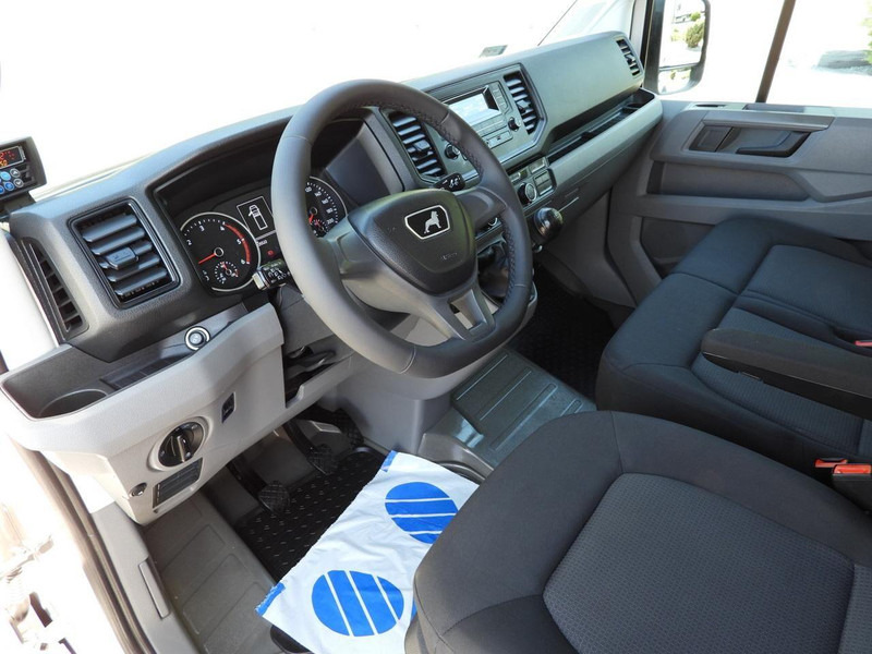 MAN TGE 3.140 CHŁODNIA KONTENER -1*C 8 PALET FUNKCJA GRZANIA TEMPOMA - Kjølebil: bilde 2 MAN TGE 3.140 CHŁODNIA KONTENER -1*C 8 PALET FUNKCJA GRZANIA TEMPOMA - Kjølebil: bilde 2