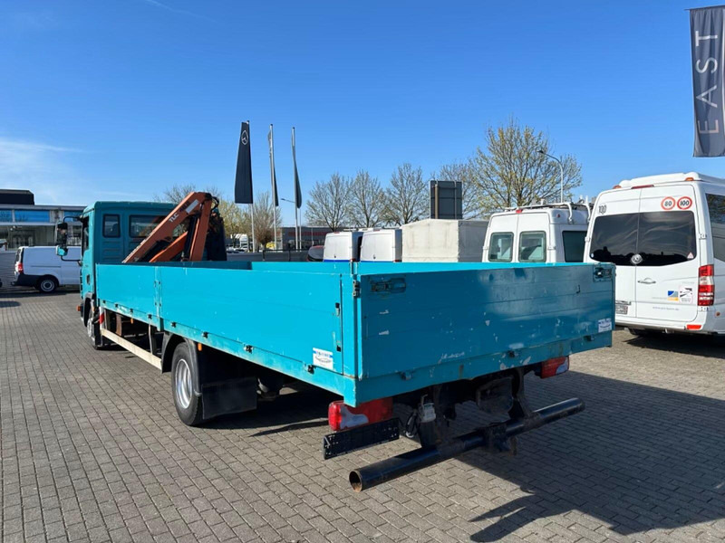 MAN TGL 8.210 - Flatbed truck + crane - Planbil, Kranbil: bilde 4 MAN TGL 8.210 - Flatbed truck + crane - Planbil, Kranbil: bilde 4