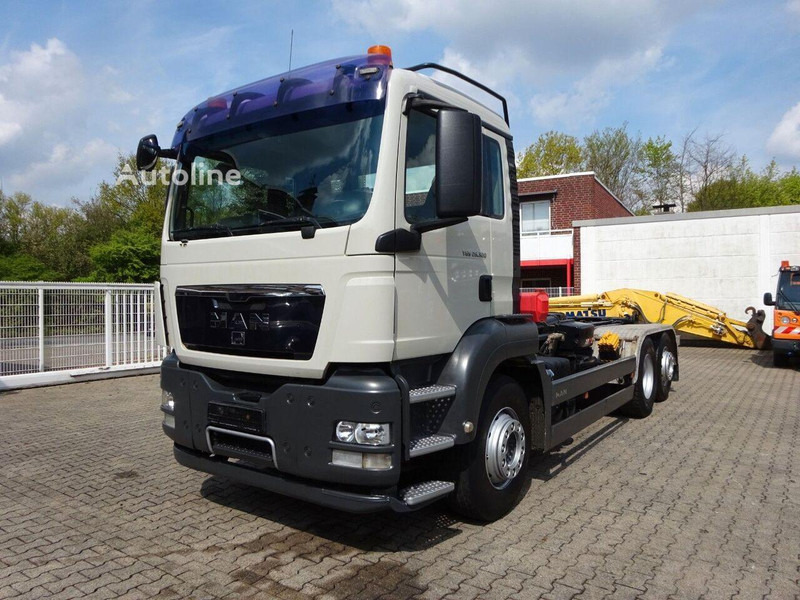 MAN TGS 26.320 - Hook lift truck - Krokbil, Kranbil: bilde 1 MAN TGS 26.320 - Hook lift truck - Krokbil, Kranbil: bilde 1