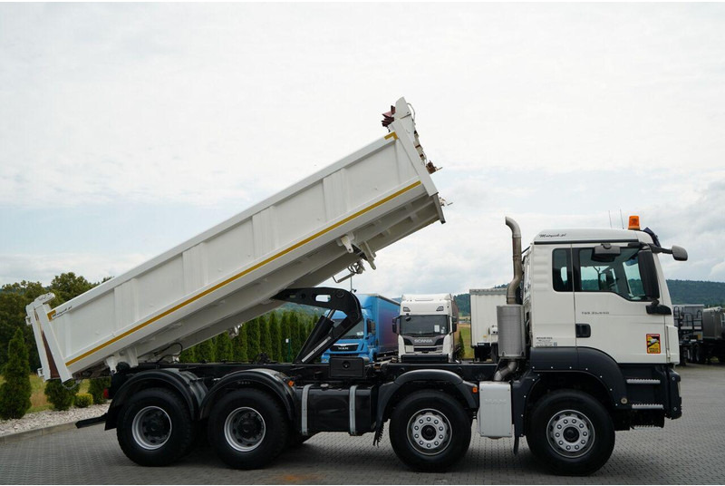 MAN TGS 35.440 / 8X4 / WYWROTKA 2 STR. / HYDROBURTA / BORDMATIC / ZA - Tippbil: bilde 5 MAN TGS 35.440 / 8X4 / WYWROTKA 2 STR. / HYDROBURTA / BORDMATIC / ZA - Tippbil: bilde 5