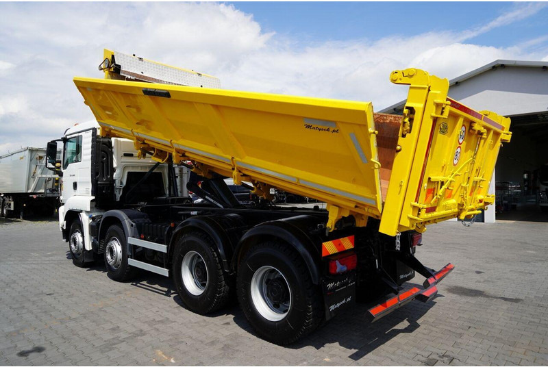MAN TGS 41.460 / 8x8 / WYWROTKA / 2 STRONNA / BORDMATIC / HYDROBURTA - Tippbil: bilde 4 MAN TGS 41.460 / 8x8 / WYWROTKA / 2 STRONNA / BORDMATIC / HYDROBURTA - Tippbil: bilde 4