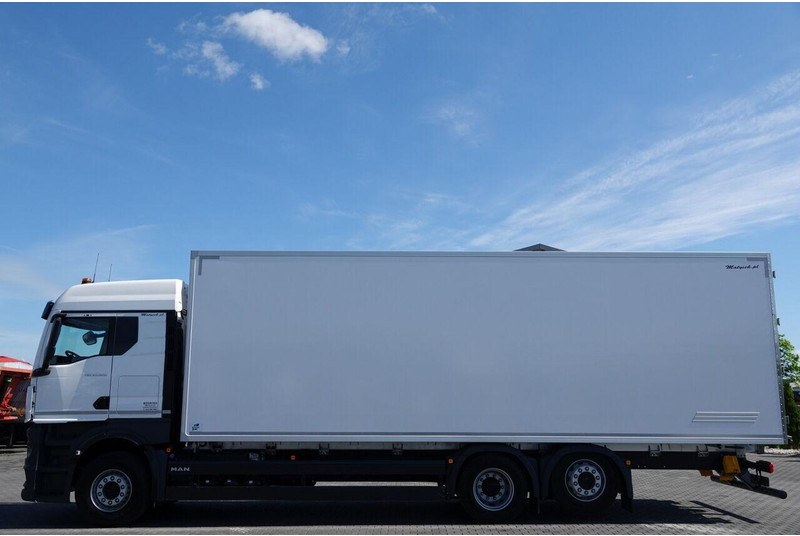 Leie MAN TGX 26.520 / 6x2 / CHŁODNIA -8,6 M / AGREGAT THERMO KING T-1000R MAN TGX 26.520 / 6x2 / CHŁODNIA -8,6 M / AGREGAT THERMO KING T-1000R: bilde 14