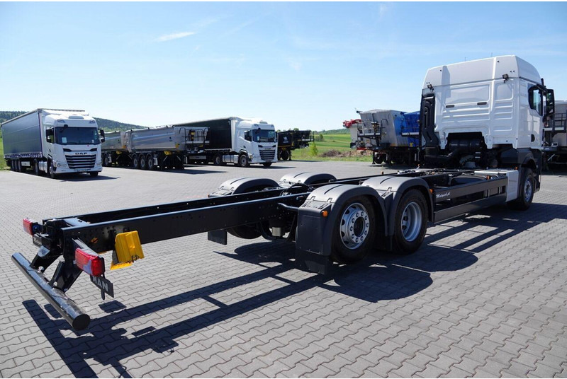 MAN TGX 26.520 / 6x2 / RAMA DŁ. 9,1M / OŚ PODNOSZONA / SKRĘTNA  / DO - Chassis lastebil: bilde 5 MAN TGX 26.520 / 6x2 / RAMA DŁ. 9,1M / OŚ PODNOSZONA / SKRĘTNA  / DO - Chassis lastebil: bilde 5