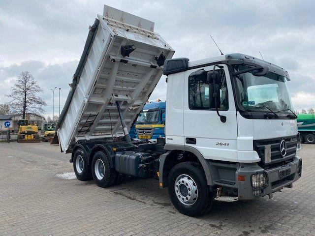 Mercedes-Benz ACTROS 2641 - Tippbil: bilde 2 Mercedes-Benz ACTROS 2641 - Tippbil: bilde 2