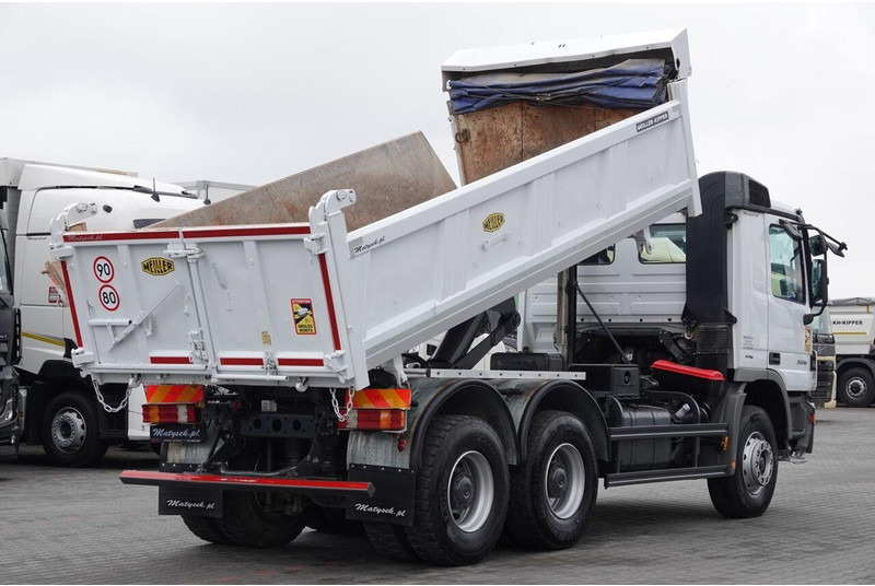 Mercedes-Benz ACTROS 3336 / 6x4 / WYWROTKA / BORDMATIC / HYDROBURTA / MEILLER - Tippbil: bilde 5 Mercedes-Benz ACTROS 3336 / 6x4 / WYWROTKA / BORDMATIC / HYDROBURTA / MEILLER - Tippbil: bilde 5