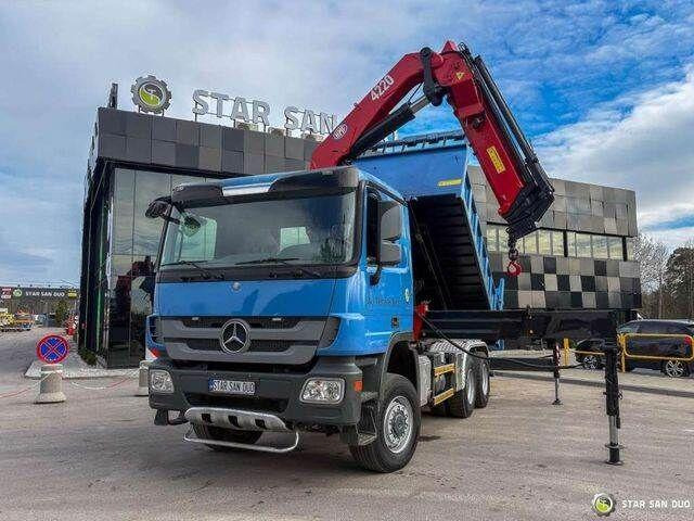 Mercedes-Benz ACTROS 3341 6x6 HMF 4220 K4 CRANE KIPPER - Tippbil, Kranbil: bilde 2 Mercedes-Benz ACTROS 3341 6x6 HMF 4220 K4 CRANE KIPPER - Tippbil, Kranbil: bilde 2