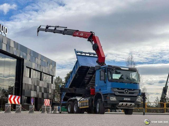 Mercedes-Benz ACTROS 3341 6x6 HMF 4220 K4 CRANE KIPPER - Tippbil, Kranbil: bilde 3 Mercedes-Benz ACTROS 3341 6x6 HMF 4220 K4 CRANE KIPPER - Tippbil, Kranbil: bilde 3