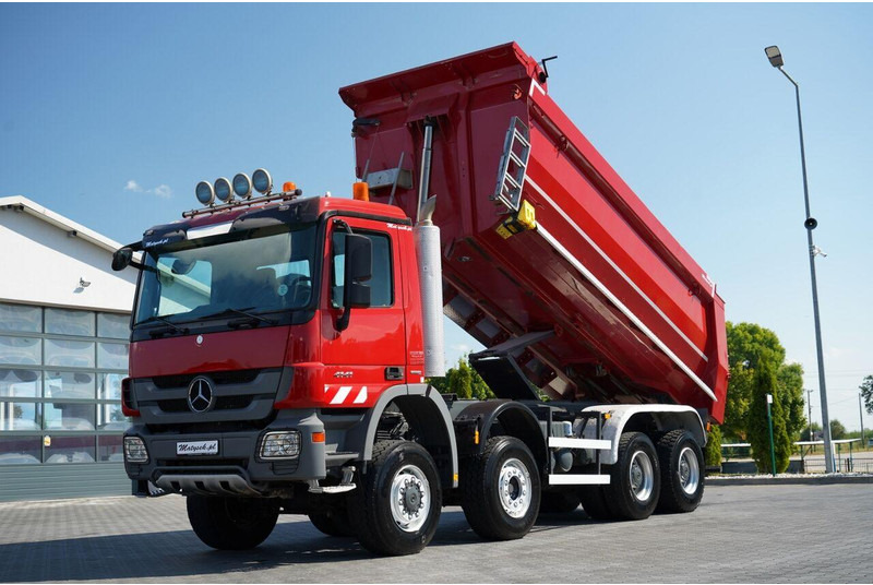 Mercedes-Benz ACTROS 4141 / 8X6 / WYWROTKA TYLNOZSYPOWA / MEILLER KIPPER 5.3M - Tippbil: bilde 1 Mercedes-Benz ACTROS 4141 / 8X6 / WYWROTKA TYLNOZSYPOWA / MEILLER KIPPER 5.3M - Tippbil: bilde 1