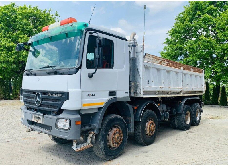 Mercedes-Benz ACTROS 4144 8x8 Tipper - Tippbil: bilde 3 Mercedes-Benz ACTROS 4144 8x8 Tipper - Tippbil: bilde 3