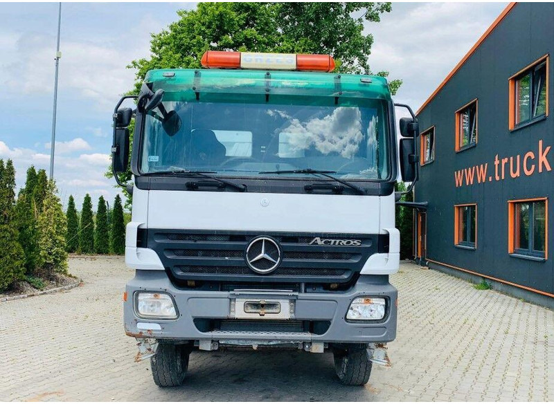 Mercedes-Benz ACTROS 4144 8x8 Tipper - Tippbil: bilde 2 Mercedes-Benz ACTROS 4144 8x8 Tipper - Tippbil: bilde 2