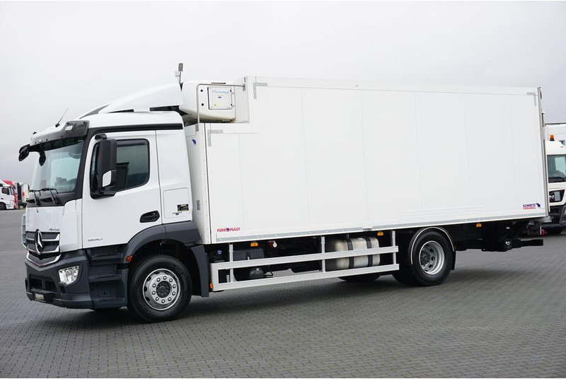 Mercedes-Benz ANTOS / 1830 / EURO 6 / CHŁODNIA + WINDA / 18 PALET - Lastebil med kjøl: bilde 3 Mercedes-Benz ANTOS / 1830 / EURO 6 / CHŁODNIA + WINDA / 18 PALET - Lastebil med kjøl: bilde 3