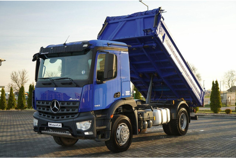 Mercedes-Benz AROCS 1853 / 4X2 / WYWROTKA 3 STRONNA / MEILLER KIPER / EURO 6 / - Tippbil: bilde 3 Mercedes-Benz AROCS 1853 / 4X2 / WYWROTKA 3 STRONNA / MEILLER KIPER / EURO 6 / - Tippbil: bilde 3