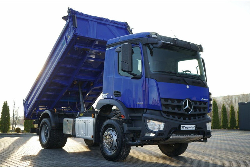 Mercedes-Benz AROCS 1853 / 4X2 / WYWROTKA 3 STRONNA / MEILLER KIPER / EURO 6 / - Tippbil: bilde 1 Mercedes-Benz AROCS 1853 / 4X2 / WYWROTKA 3 STRONNA / MEILLER KIPER / EURO 6 / - Tippbil: bilde 1