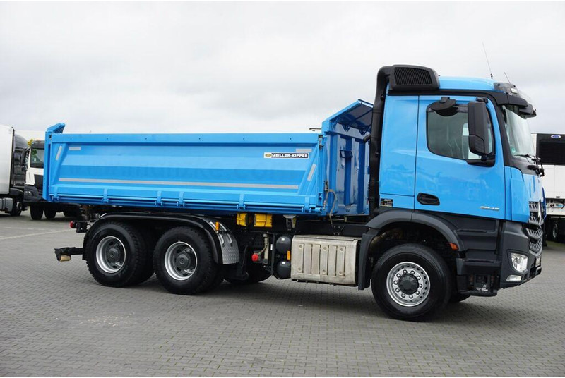 Mercedes-Benz AROCS / 2545 / E 6 / WYWROTKA / 6 X 6 / HYDROBURTA - Tippbil: bilde 4 Mercedes-Benz AROCS / 2545 / E 6 / WYWROTKA / 6 X 6 / HYDROBURTA - Tippbil: bilde 4