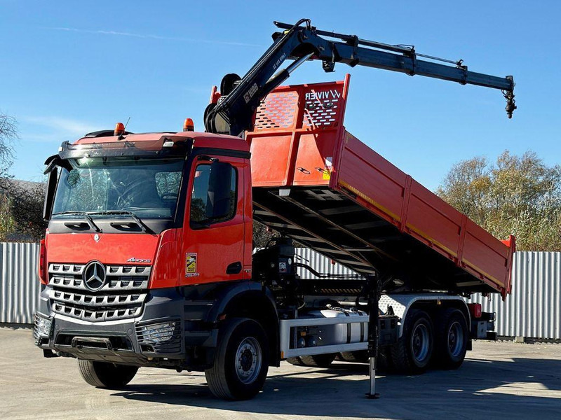 Mercedes-Benz AROCS 2640 - Tippbil, Kranbil: bilde 2 Mercedes-Benz AROCS 2640 - Tippbil, Kranbil: bilde 2