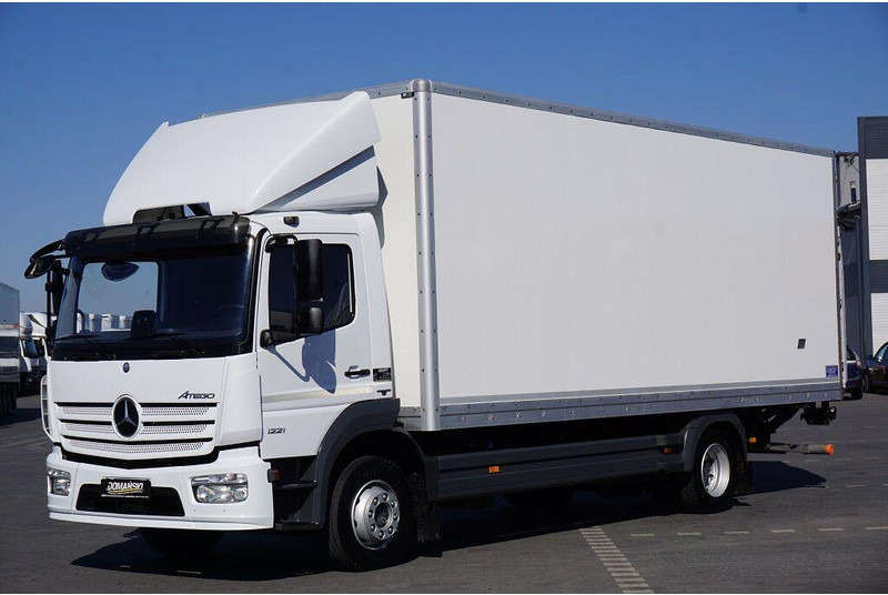 Mercedes-Benz ATEGO / 1221 / ACC / EURO 6 / KONTENER + WINDA / 17 PALET - Skapbil: bilde 2 Mercedes-Benz ATEGO / 1221 / ACC / EURO 6 / KONTENER + WINDA / 17 PALET - Skapbil: bilde 2