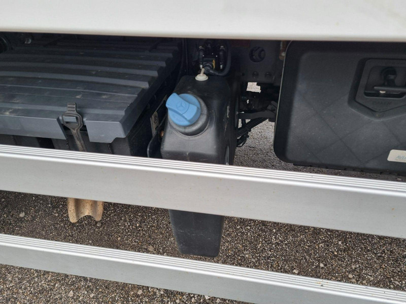 Mercedes-Benz ATEGO 1323 4x4 Refrigerated CARRIER XARIOS 600MT + Tail Lift - Lastebil med kjøl: bilde 5 Mercedes-Benz ATEGO 1323 4x4 Refrigerated CARRIER XARIOS 600MT + Tail Lift - Lastebil med kjøl: bilde 5