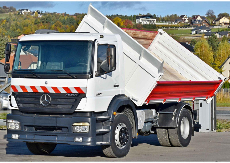 Mercedes-Benz AXOR 1823 * KIPPER 4,45 m * TOPZUSTAND - Tippbil: bilde 3 Mercedes-Benz AXOR 1823 * KIPPER 4,45 m * TOPZUSTAND - Tippbil: bilde 3