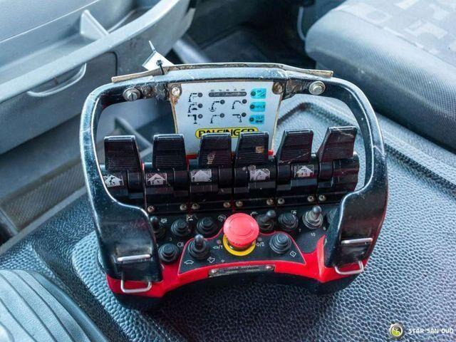 Leie Mercedes-Benz AXOR 1829 4x4 Palfinger PK 29002 Crane Winch Mercedes-Benz AXOR 1829 4x4 Palfinger PK 29002 Crane Winch: bilde 15