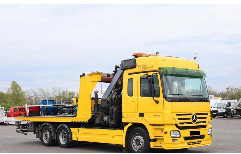 Mercedes-Benz Actros 2532 Vehicle transporter + crane Hiab 477EP-5 HiPro 6x2 - Transporter lastebil: bilde 3 Mercedes-Benz Actros 2532 Vehicle transporter + crane Hiab 477EP-5 HiPro 6x2 - Transporter lastebil: bilde 3