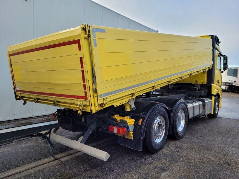Mercedes-Benz Actros 2551 - Tippbil: bilde 3 Mercedes-Benz Actros 2551 - Tippbil: bilde 3