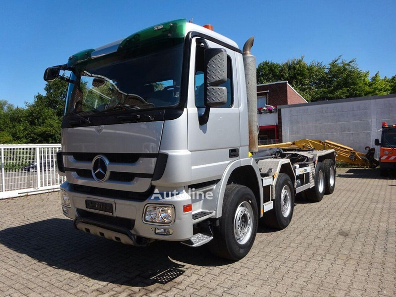 Mercedes-Benz Actros 3244 - Hook lift truck 8x4 - Krokbil, Kranbil: bilde 1 Mercedes-Benz Actros 3244 - Hook lift truck 8x4 - Krokbil, Kranbil: bilde 1