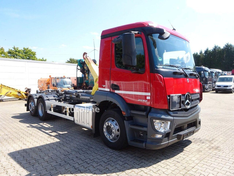 Mercedes-Benz Antos 2532 - Hook lift truck - Krokbil: bilde 4 Mercedes-Benz Antos 2532 - Hook lift truck - Krokbil: bilde 4