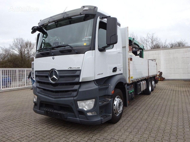Mercedes-Benz Antos 2543 - Flatbed+crane 6x2 - Planbil, Kranbil: bilde 1 Mercedes-Benz Antos 2543 - Flatbed+crane 6x2 - Planbil, Kranbil: bilde 1