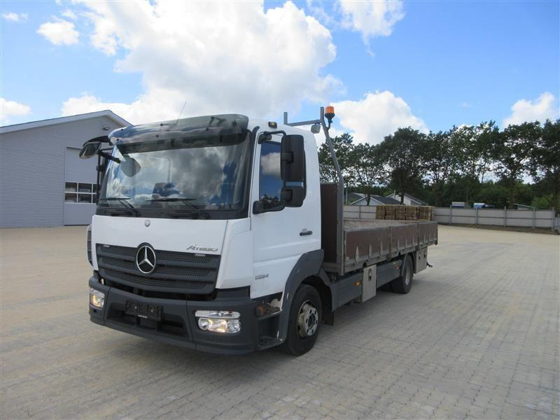 Mercedes-Benz Atego 1224 LNR - Planbil, Kranbil: bilde 2 Mercedes-Benz Atego 1224 LNR - Planbil, Kranbil: bilde 2