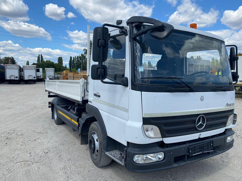 Mercedes-Benz Atego 818 - 3 sided tipper - Tippbil: bilde 3 Mercedes-Benz Atego 818 - 3 sided tipper - Tippbil: bilde 3