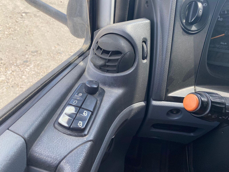 Leie Mercedes-Benz Atego 818 - 3 sided tipper Mercedes-Benz Atego 818 - 3 sided tipper: bilde 17 Leie Mercedes-Benz Atego 818 - 3 sided tipper Mercedes-Benz Atego 818 - 3 sided tipper: bilde 17