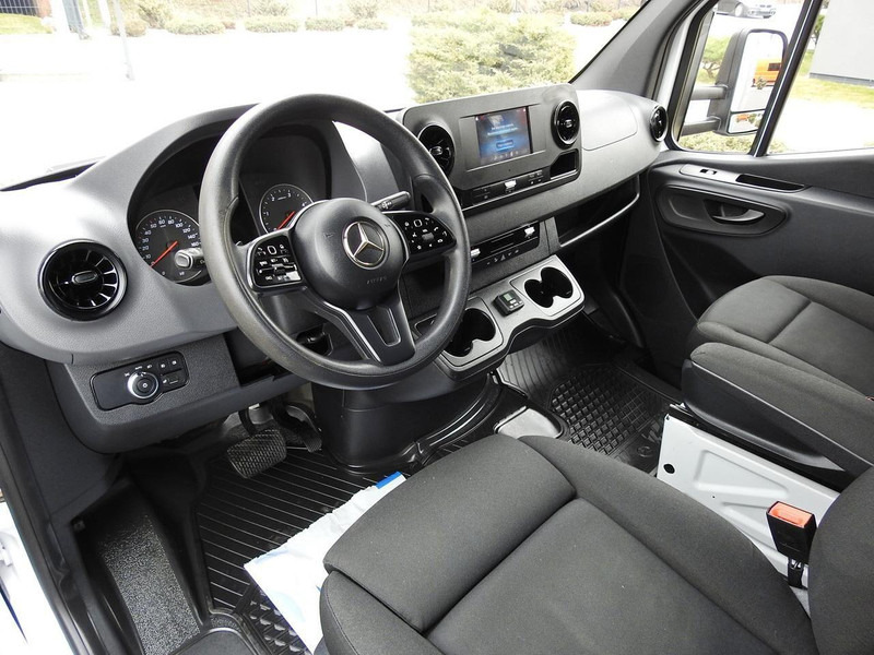 Mercedes-Benz SPRINTER 316 PLANDEKA 10 PALET WEBASTO TEMPOMAT LEDY PNEUMATYKA - Varebil med kapell: bilde 2 Mercedes-Benz SPRINTER 316 PLANDEKA 10 PALET WEBASTO TEMPOMAT LEDY PNEUMATYKA - Varebil med kapell: bilde 2
