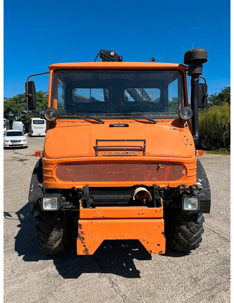 Mercedes-Benz UNIMOG - Tohjulstraktor: bilde 2 Mercedes-Benz UNIMOG - Tohjulstraktor: bilde 2